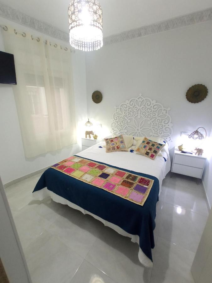 P Los Encantos De Almavir Cordoue Extérieur photo