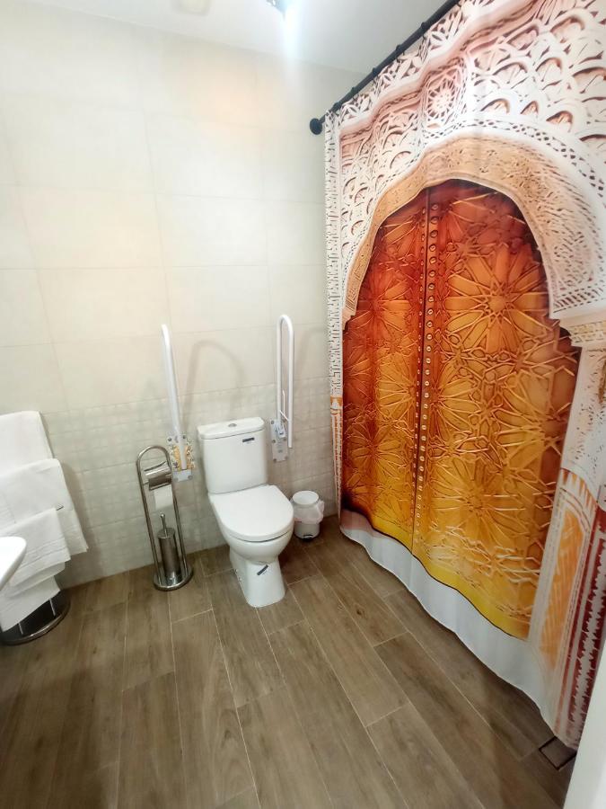 P Los Encantos De Almavir Cordoue Extérieur photo