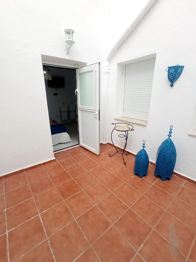 P Los Encantos De Almavir Cordoue Extérieur photo